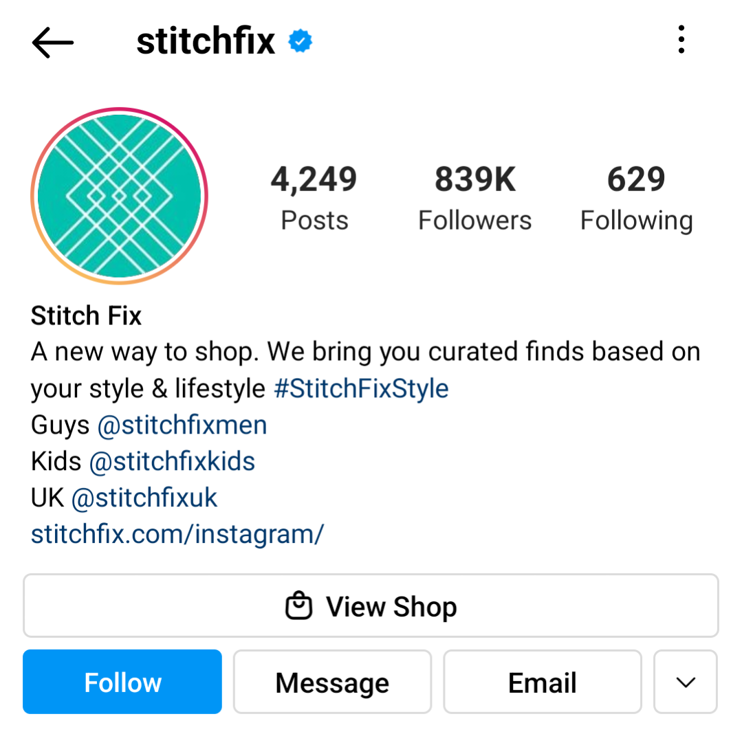Stick Fix uses UGC marketing campaign on their Instagram profile.